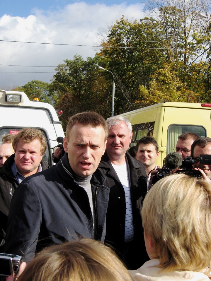 Agitiruy_Himki_navalny01.jpg