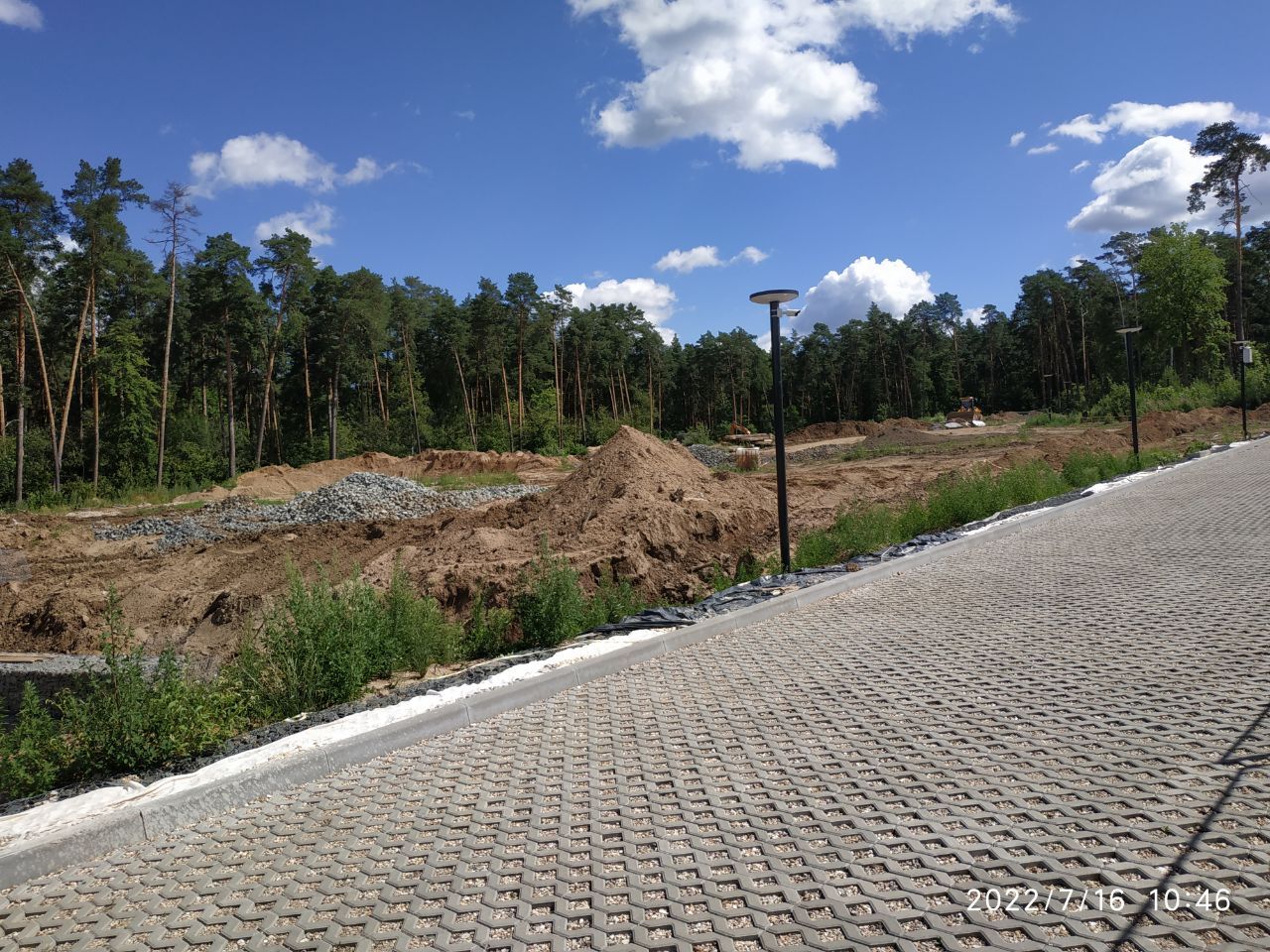 Парк раздолье и парк малевича. Парк Малевича в Раздорах. Парк Малевича в Одинцово. Парк Малевича пруд. Малевич парк Красногорск.